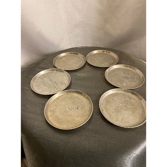 Vintage Set of 6 Forged Aluminum Round Drink Coasters fruit floral pattern EUC - Picture 1 of 14